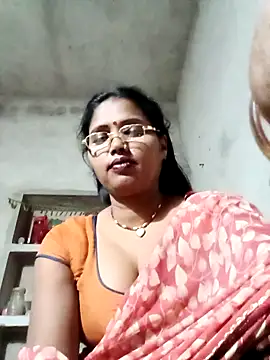 Snapshot of Cm_pooja chatting on 07/16/26, 05:41 Cm pooja online show from 07/16/26, 05:41