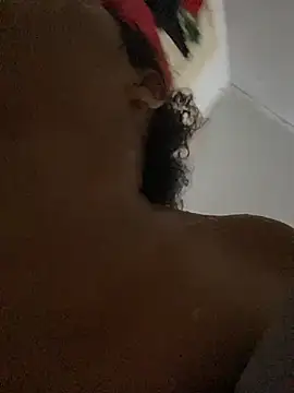 Snapshot of ___seusegredo chatting on 02/20/26, 07:47 seusegredo online show from 02/20/26, 07:47