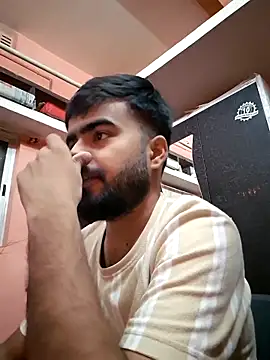 soniriyaa010101 online show from 11/27/25, 09:55