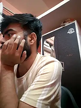 soniriyaa010101 online show from 03/07/26, 11:40