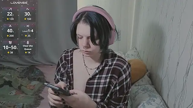 Alice Zev online show from 05/20/26, 02:23