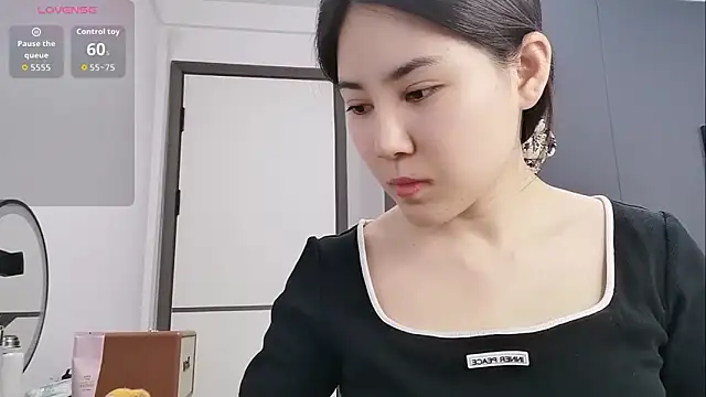 luckckcj online show from 03/04/26, 08:53