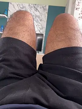 sunnu 97  online show from 12/16/25, 06:29