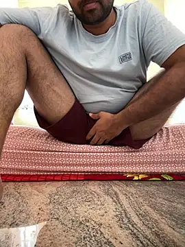 Snapshot of sunnu_97_ chatting on 02/23/26, 04:21 sunnu 97 online show from 02/23/26, 04:21