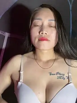 chipp-bong online show from 11/04/25, 12:48