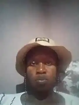 Snapshot of Sexytumi11 chatting on 09/22/25, 07:05 Sexytumi11 online show from 09/22/25, 07:05