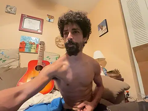 Snapshot of Stringin69 chatting on 09/27/25, 06:07 Stringin69 online show from 09/27/25, 06:07