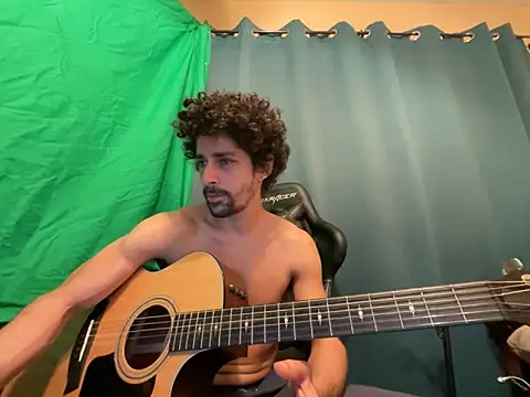 Snapshot of Stringin69 chatting on 11/13/25, 07:24 Stringin69 online show from 11/13/25, 07:24