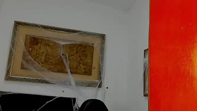 Snapshot of cassian_gold chatting on 10/26/25, 02:39 cassian gold online show from 10/26/25, 02:39