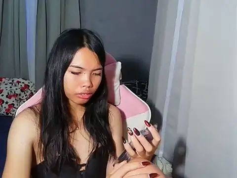 Snapshot of cutie_milker chatting on 06/13/26, 05:27 cutie milker online show from 06/13/26, 05:27