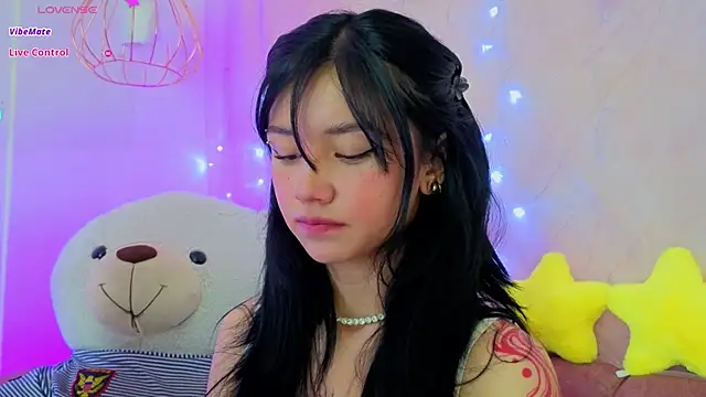 april bennett online show from 03/27/26, 01:00