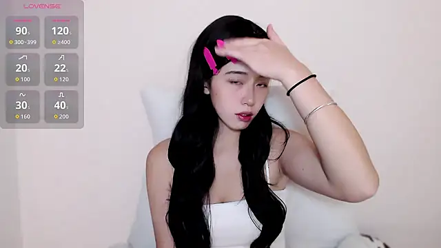 Snapshot of Wfrost0707 chatting on 10/27/25, 06:17 Wfrost0707 online show from 10/27/25, 06:17