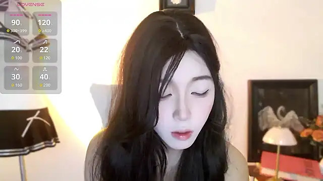 Snapshot of Wfrost0707 chatting on 11/17/25, 06:19 Wfrost0707 online show from 11/17/25, 06:19