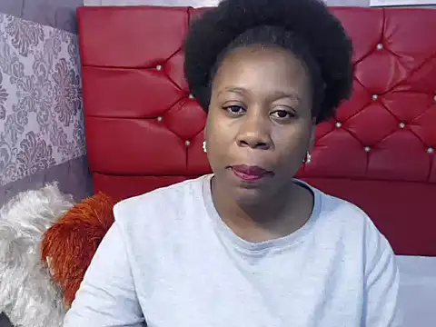 Snapshot of amijacobs chatting on 10/12/25, 12:53 amijacobs online show from 10/12/25, 12:53