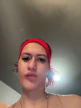 Caroline daring online show from 03/02/26, 04:58