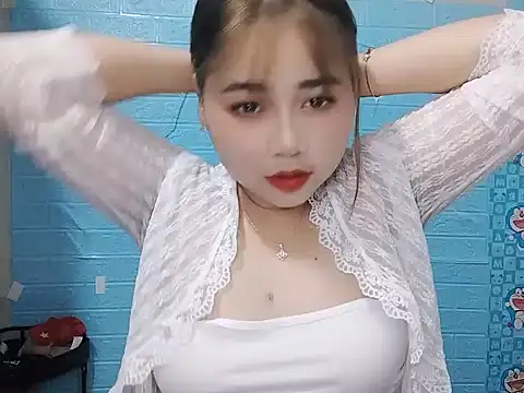 Snapshot of Nhan7868 chatting on 09/16/25, 12:39 Nhan7868 online show from 09/16/25, 12:39