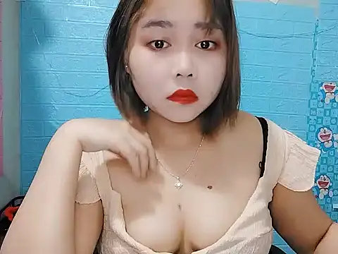 Snapshot of Nhan7868 chatting on 09/17/25, 02:08 Nhan7868 online show from 09/17/25, 02:08