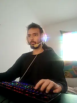 Snapshot of Arthur_Rj_21 chatting on 09/24/25, 04:32 Arthur Rj 21 online show from 09/24/25, 04:32