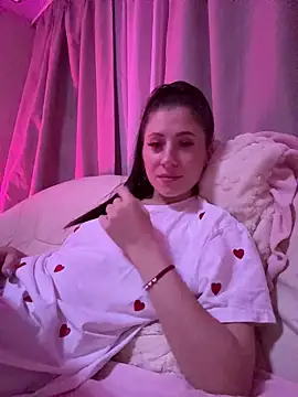 dark summer online show from 11/30/25, 04:00