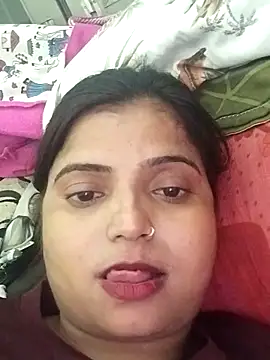 Hot-Pooja25 online show from 04/08/26, 04:51