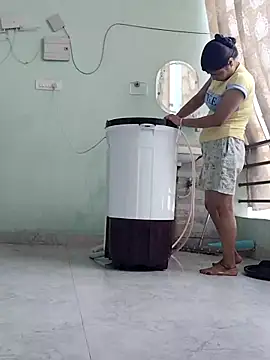 Hot-Pooja25 online show from 04/10/26, 05:01