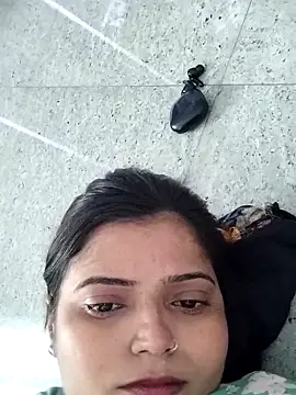 Hot-Pooja25 online show from 04/13/26, 08:42