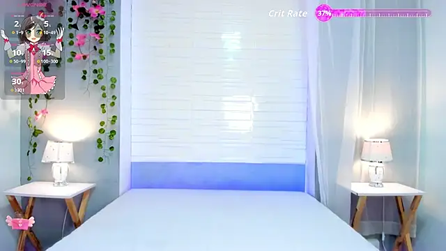 Snapshot of EverlyMooree chatting on 09/16/25, 04:13 EverlyMooree online show from 09/16/25, 04:13