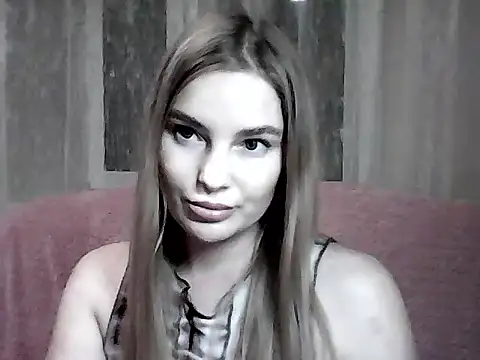 Zeriellee online show from 05/14/26, 07:53