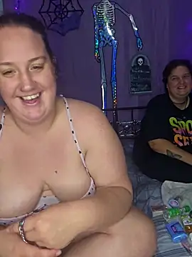 Snapshot of BabygurlJay chatting on 11/02/25, 11:51 BabygurlJay online show from 11/02/25, 11:51