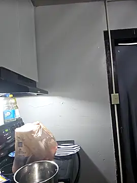 Snapshot of BabygurlJay chatting on 11/24/25, 04:12 BabygurlJay online show from 11/24/25, 04:12