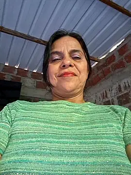 Lucerito-Hot online show from 12/22/25, 12:24