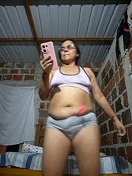 Lucerito-Hot online show from 01/12/26, 02:17