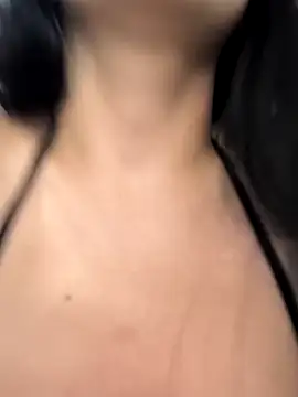 Daniela-rosee online show from 09/11/25, 10:32