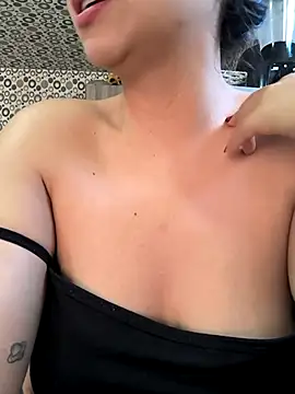 Daniela-rosee online show from 09/28/25, 09:20