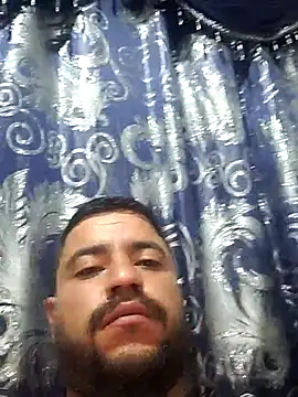 Snapshot of aalvaro98 chatting on 10/23/25, 09:41 aalvaro98 online show from 10/23/25, 09:41