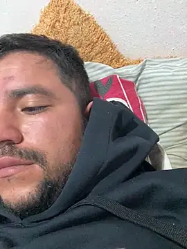 Snapshot of aalvaro98 chatting on 02/04/26, 08:36 aalvaro98 online show from 02/04/26, 08:36