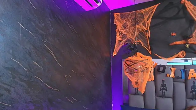 Snapshot of kissme_luna chatting on 10/26/25, 06:58 kissme luna online show from 10/26/25, 06:58