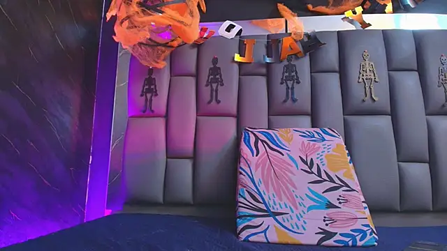 Snapshot of kissme_luna chatting on 11/01/25, 07:38 kissme luna online show from 11/01/25, 07:38