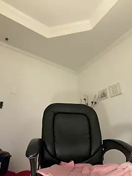 Snapshot of Gringo_XXX_Latina chatting on 02/16/26, 03:02 Gringo XXX Latina online show from 02/16/26, 03:02