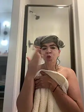 Gringo XXX Latina online show from 07/21/26, 11:18