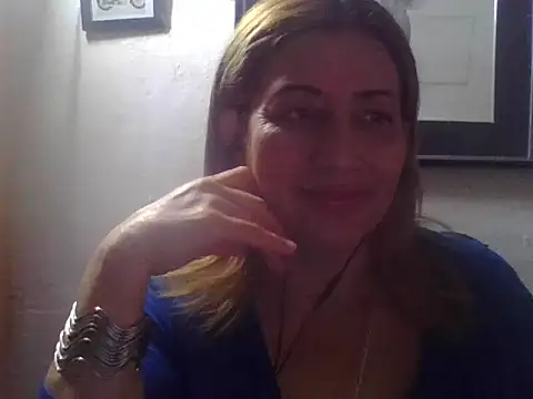 Snapshot of ROOMIINA chatting on 09/26/25, 08:24 ROOMIINA online show from 09/26/25, 08:24