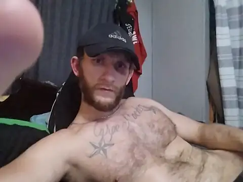 Snapshot of Chukk__ chatting on 09/24/25, 06:06 Chukk online show from 09/24/25, 06:06