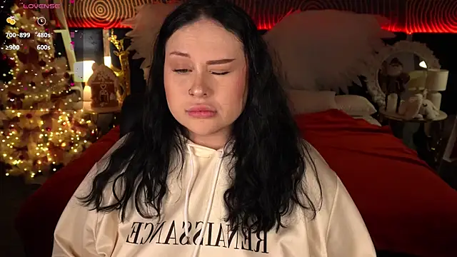 Snapshot of SerahMirabeli chatting on 12/16/25, 08:58 SerahMirabeli online show from 12/16/25, 08:58