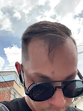 Snapshot of dimitryivanovv chatting on 09/12/25, 05:57 dimitryivanovv online show from 09/12/25, 05:57