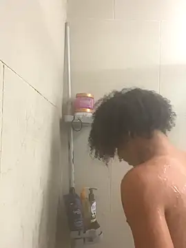 Snapshot of Cartyiii chatting on 10/15/25, 02:33 Cartyiii online show from 10/15/25, 02:33