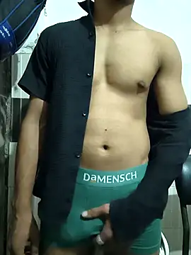 Snapshot of theindianjason chatting on 10/15/25, 05:13 theindianjason online show from 10/15/25, 05:13