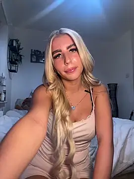 BlondeBetty online show from 09/10/25, 06:41