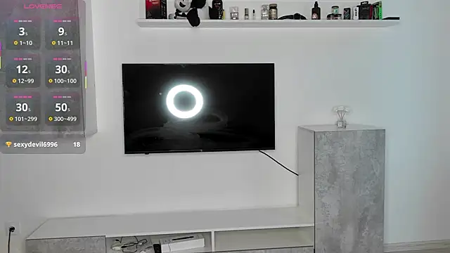 Snapshot of Sugarpeaach chatting on 12/14/25, 09:14 Sugarpeaach online show from 12/14/25, 09:14