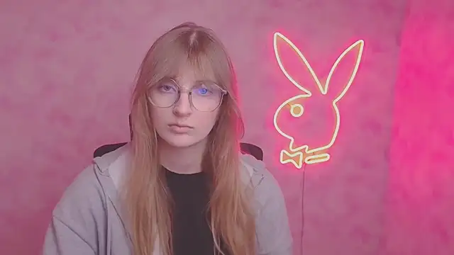 NeyliDream online show from 10/08/25, 12:25