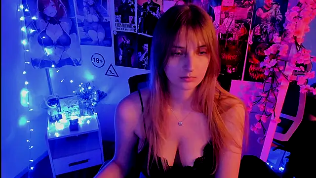 NeyliDream online show from 11/13/25, 04:17